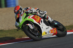 Superstock 600 - Il San Carlo Team Italia nella top-3 E Mondiale Supersport