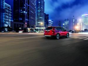 Honda CR-V presenta un nuovo propulsore, avanzati sistemi tecnologici ed un design notevolmente migliorato