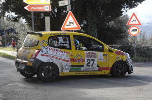 IL 34° RALLY DEL CARNEVALE AL DUO LOMBARDO GIANESINI-FOMIATTI CON LA SEMPRE EFFICIENTE RENAULT CLIO WILLIAMS, BAGARRE TRA GLI JUNIOR DEL CAMPIONATO ITALIANO IN ALLENAMENTO IN VISTA DEL CIOCCO