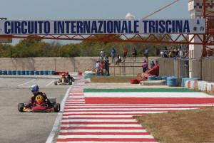 OTTIMO AVVIO DEL CAMPIONATO ITALIANO ACI KARTING CON CIRCA 120 PILOTI A TRISCINA