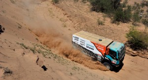 516 VAN GENUGTEN TON VAN LIMPT ANTON VAN EERD PETER (nld) IVECO action during the Dakar 2016 Argentina,  Bolivia, Etape 9 / Stage 9, Belen - Belen,  from  January 12, 2016 - Photo DPPI