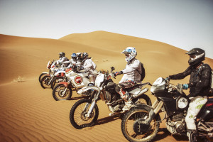 sandraiders-lavventura-in-marocco-per-moto-africane-leggendarie-scrambler-e-special-tassellate-sandraiders-2015-2501